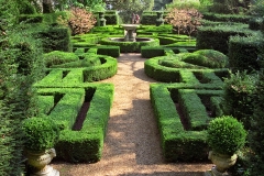 Ascott House Gardens, Buckinghamshire, UK | National Trust gardens with an extensive mixture of formal, informal and natural features